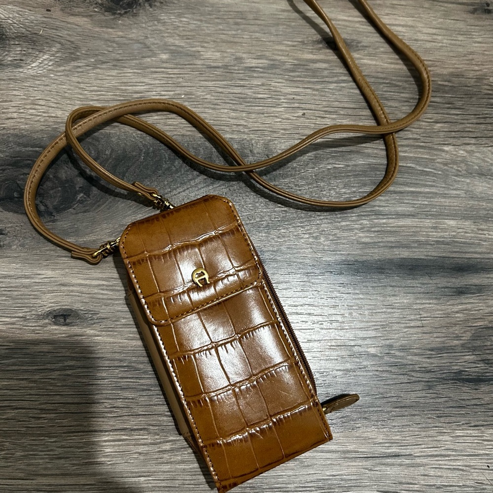 Etienne Aigner Croc-Embossed Crossbody Phone Bag and Wallet NWOT